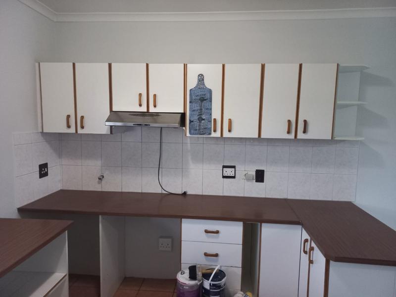 2 Bedroom Property for Sale in Bellville Western Cape